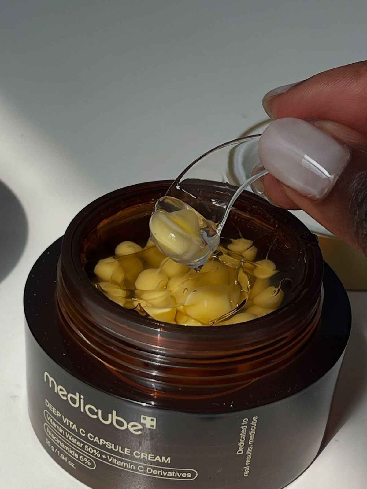 MEDICUBE Deep Vitamin C Golden Capsule Face Moisturizer, Liposome Capsules For Wrinkles, Skin Radiance, Transparent Gel for Glow Hydration - Koraya Beauty