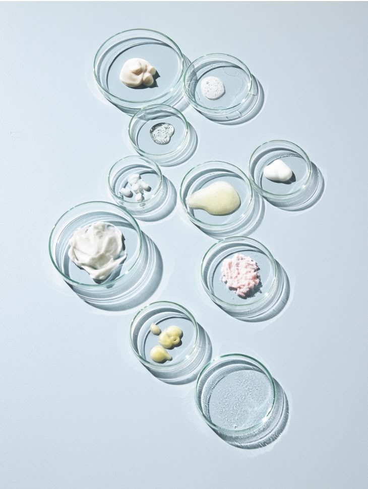 Niacinamide, Centella, Ceramides & Retinol — What These Four Ingredients Really Do