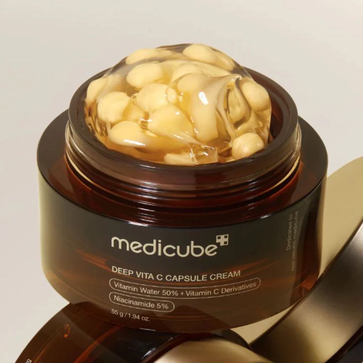MEDICUBE Deep Vitamin C Golden Capsule Face Moisturizer, Liposome Capsules For Wrinkles, Skin Radiance, Transparent Gel for Glow Hydration